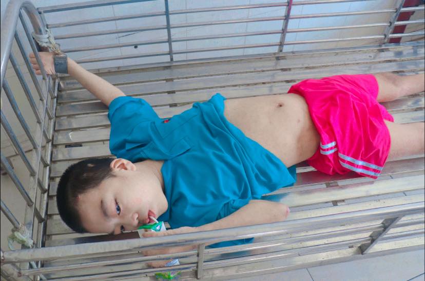 Hành Trình "Sẻ Chia Trao Yêu Thương" Của Nha Khoa Khắc Ghi 23 chương trình từ thiện nhakhoakhacghi
